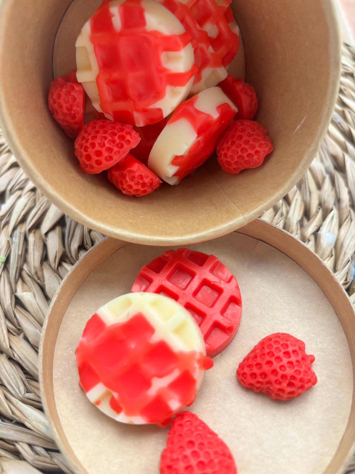 WAX MELT • pastelitos de fresa